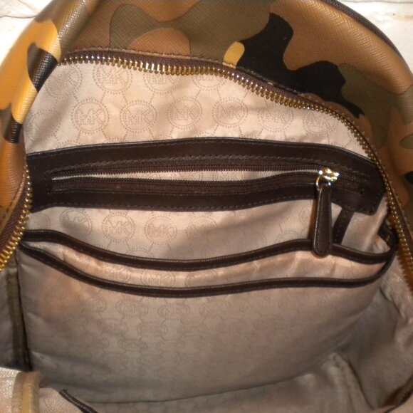 Michael Kors Backpack - Picture 4 of 10